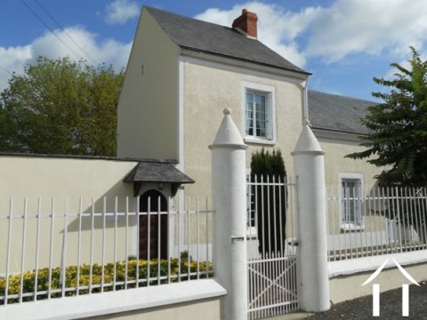 Goed gepresenteerd familiehuis (of B&B) met 5 slaapkamers