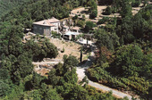 Voormalig hotel in oorspronkelijke natuurstenen boerderij