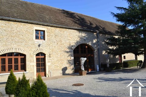 Beaune, woonhuis, 5 chambres d'hôtes, en gîte