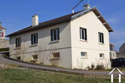 Modern huis in Hautes Côtes de Beaune