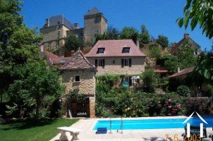 Karakteristiek dorpshuis bij Sarlat