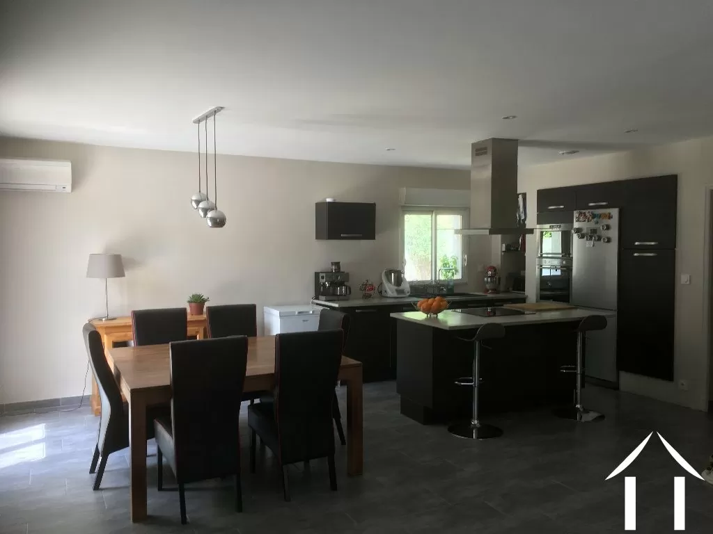 Bungalow, Huis op 1 level te koop caromb, provence-alpen-côte d'azur, 11-2370 Afbeelding - 2