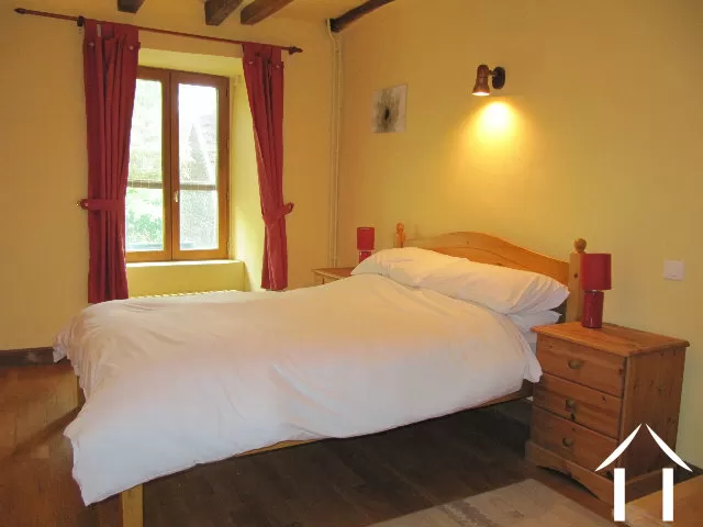 Dorpshuis te koop tonnerre, bourgogne, PW3186B Afbeelding - 9