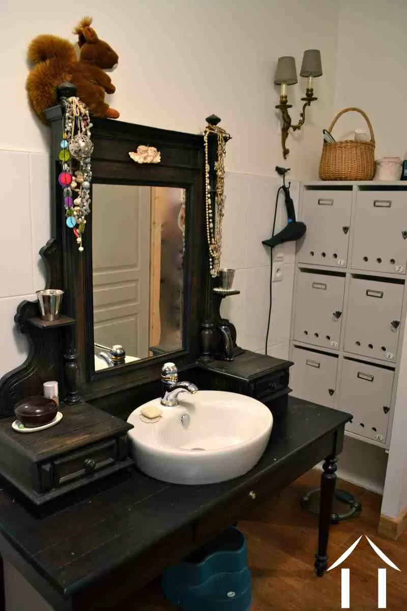Authentiek stenen huis  te koop beaune, bourgogne, GB2910M Afbeelding - 11