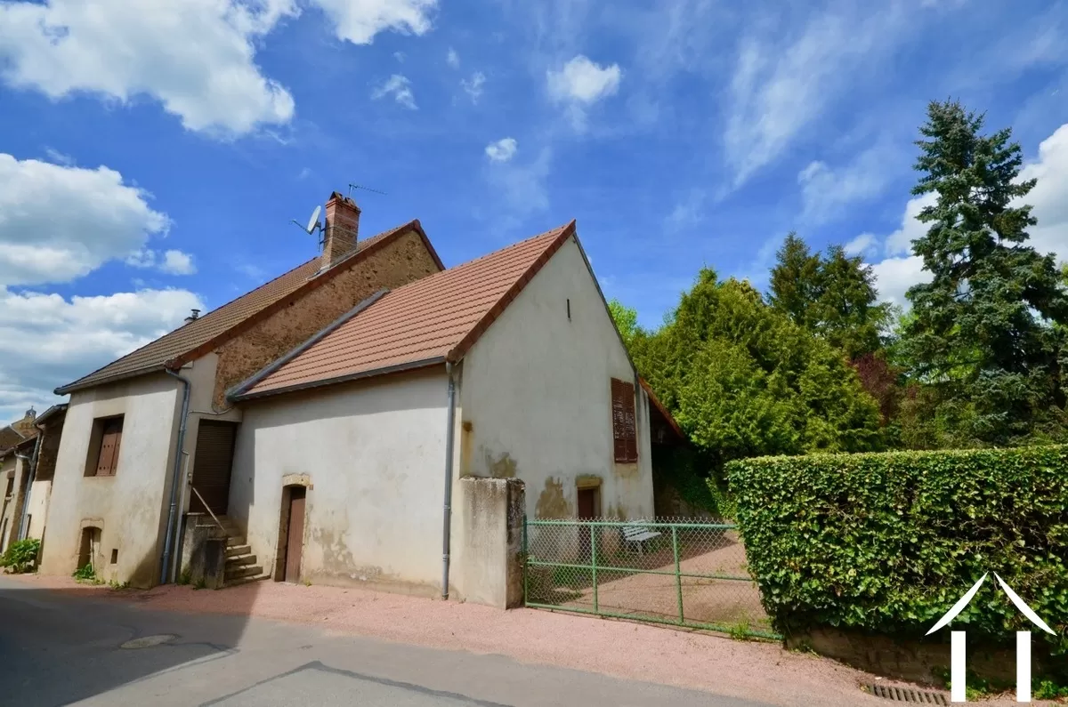 Woonhuis te koop couches, bourgogne, BH5238D Afbeelding - 1