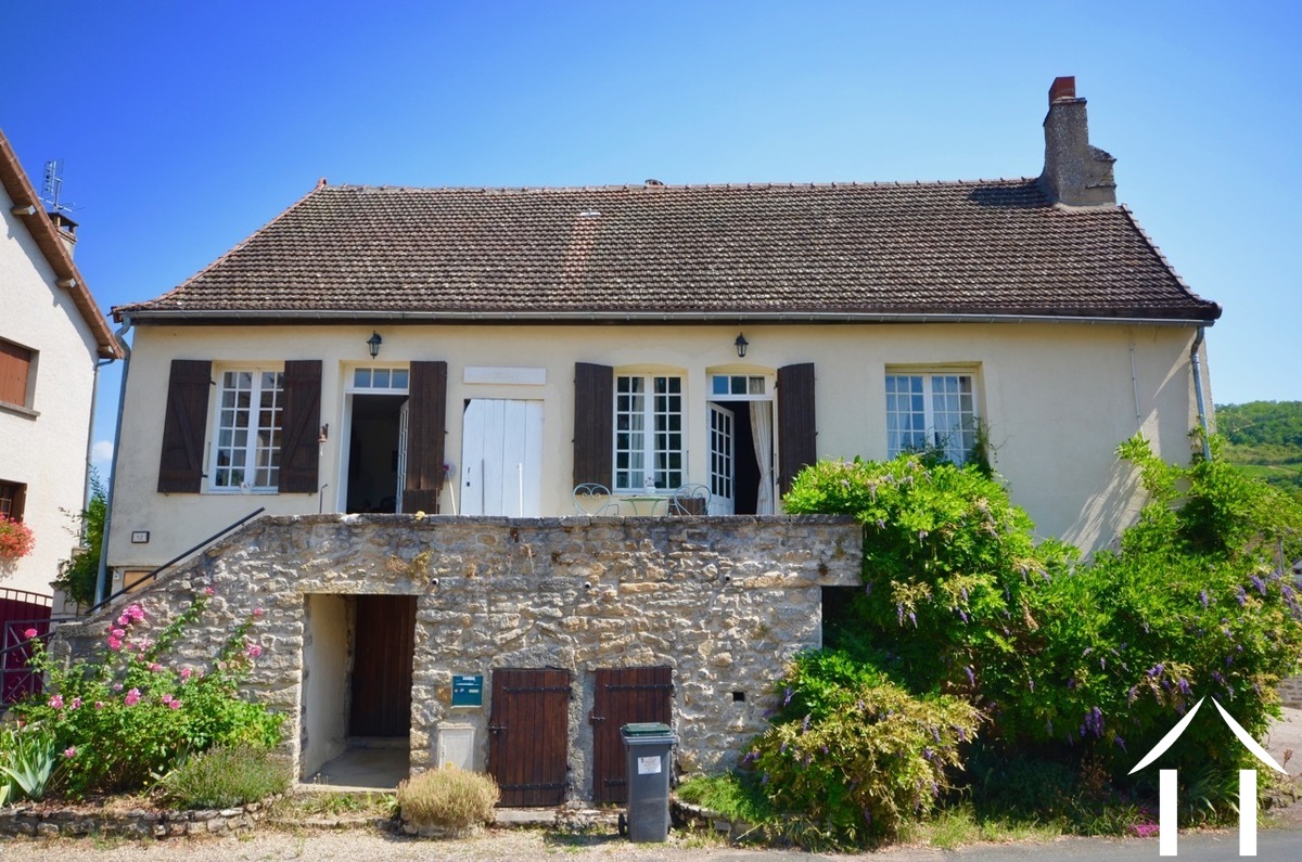 Dorpshuis te koop paris l hopital, bourgogne, BH5182V Afbeelding - 1