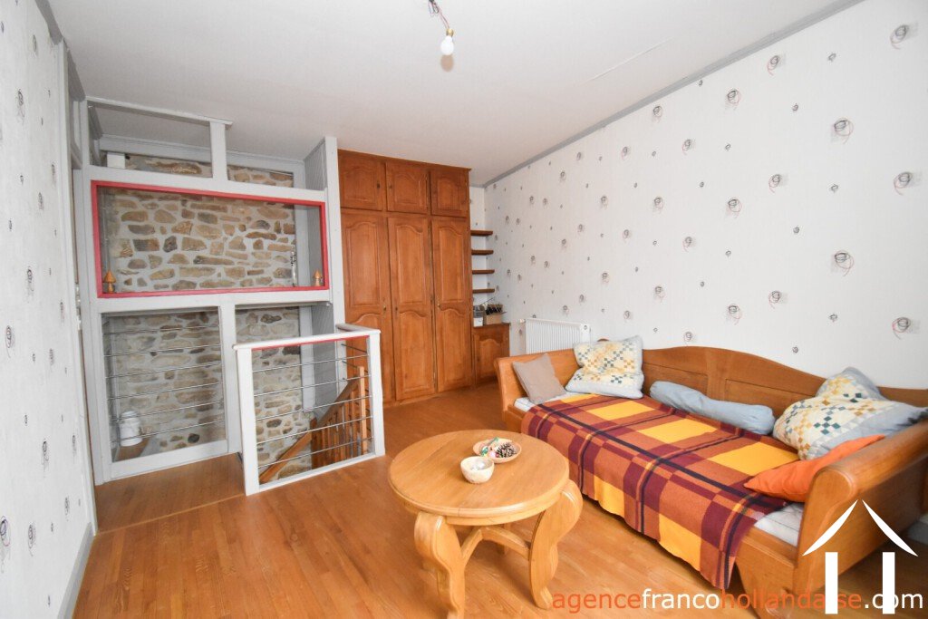 Authentiek stenen huis  te koop augne, limousin, Li1008 Afbeelding - 5