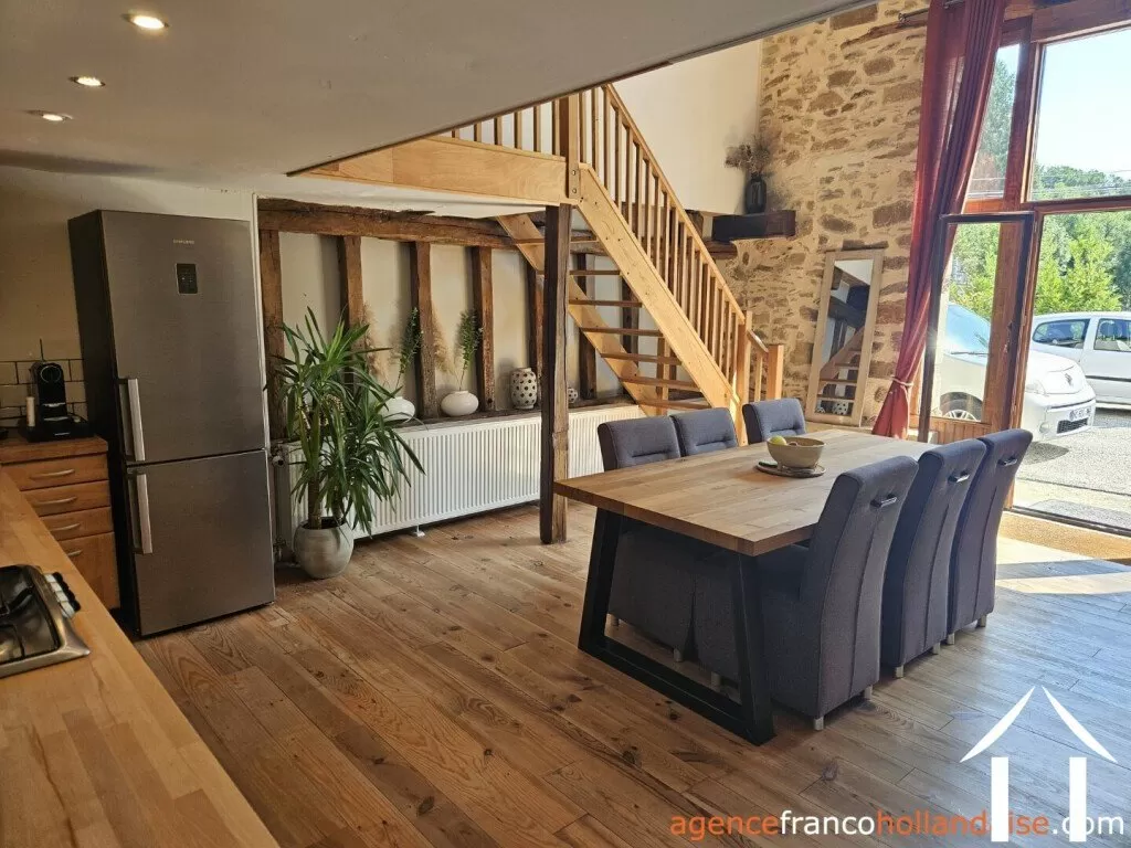 Woonhuis te koop chalus, auvergne, Li1010 Afbeelding - 19