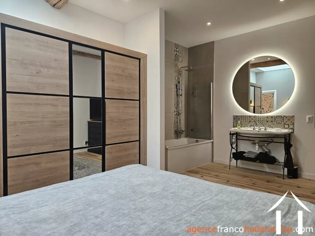 Woonhuis te koop chalus, auvergne, Li1010 Afbeelding - 28