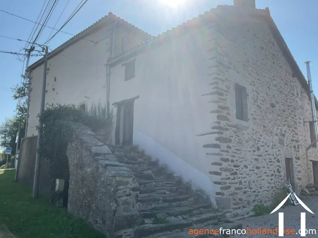 Woonhuis te koop chalus, auvergne, Li1010 Afbeelding - 32