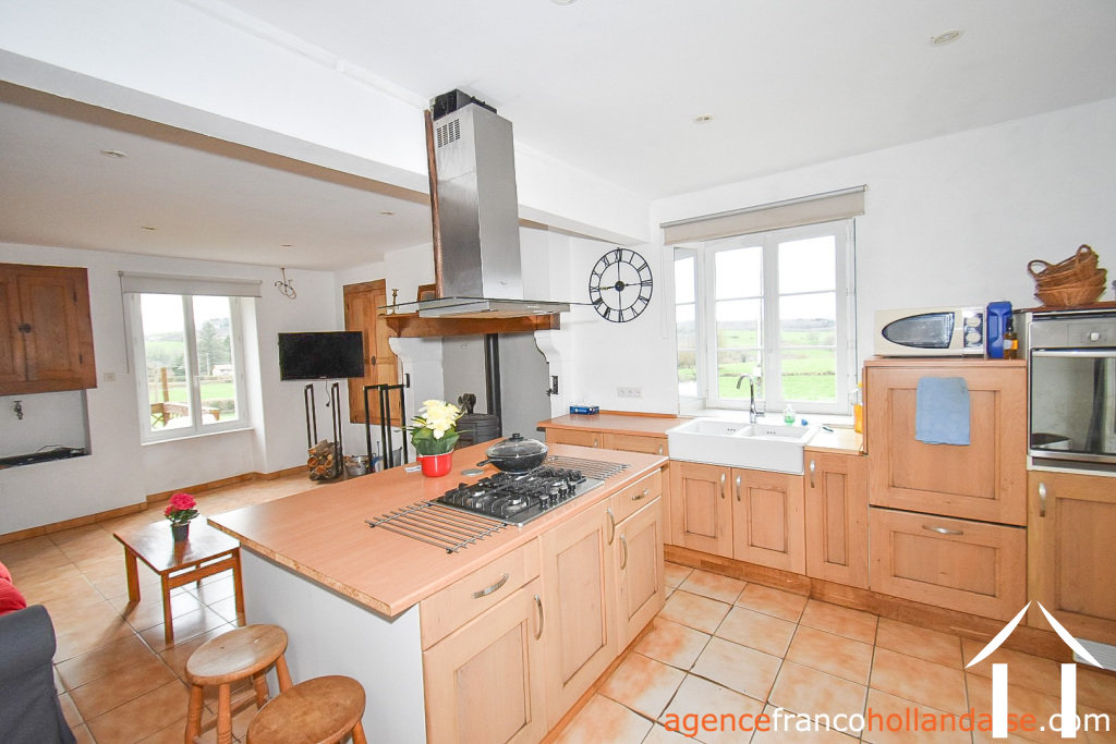 Woonhuis te koop neuvic entier, limousin, Li1012 Afbeelding - 14