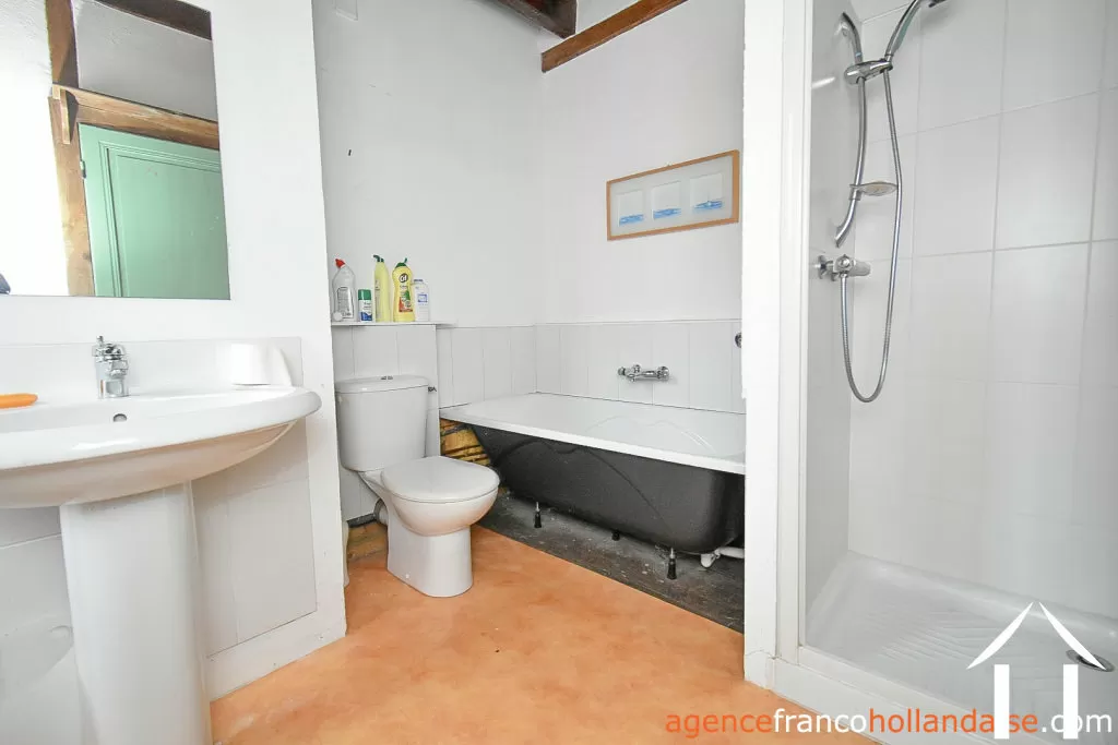 Woonhuis te koop neuvic entier, limousin, Li1012 Afbeelding - 30