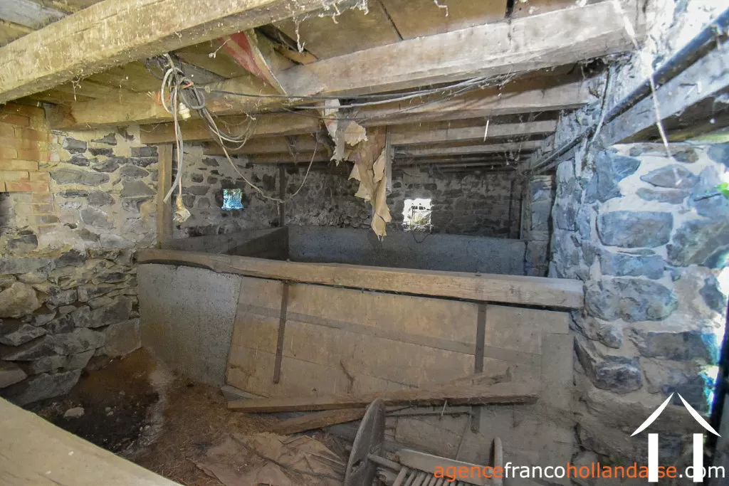 Woonhuis te koop st germain les belles, limousin, Li1014 Afbeelding - 38