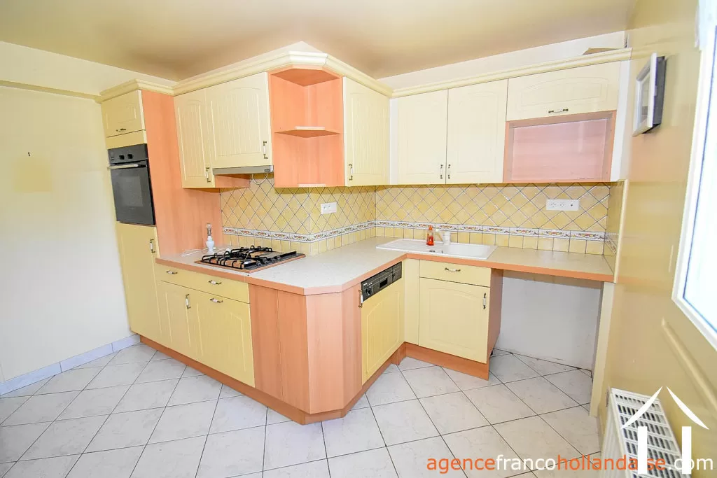 Woonhuis te koop la croisille sur briance, limousin, Li1020 Afbeelding - 11