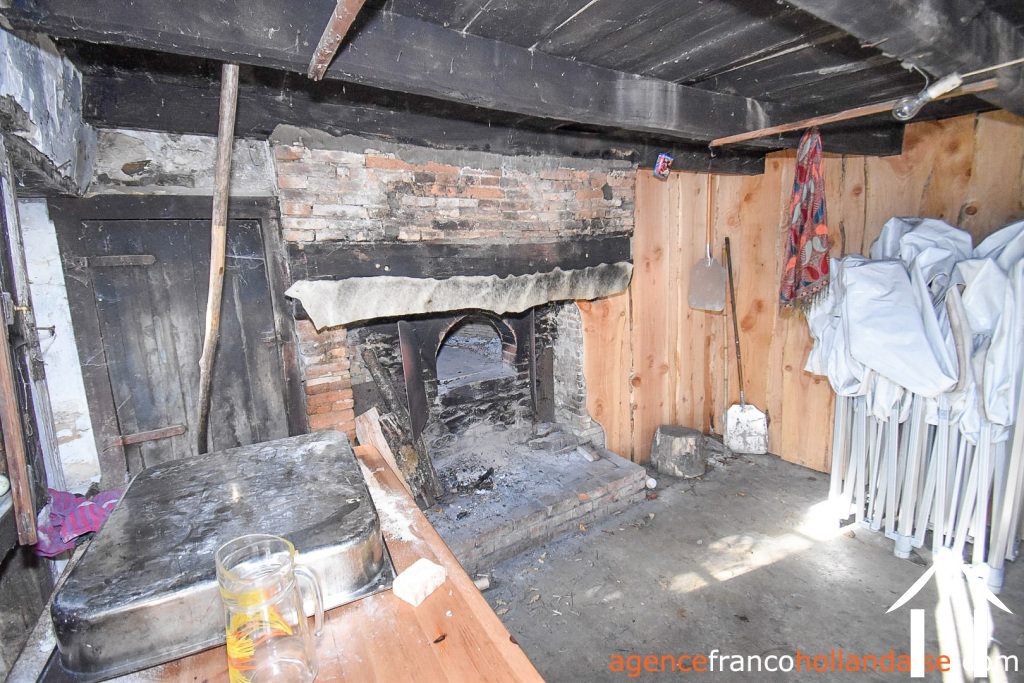 Huis met gastverblijf te koop chateauneuf la foret, limousin, Li1025 Afbeelding - 27