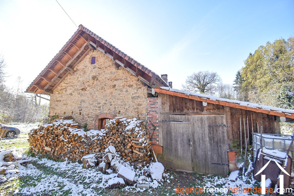 Huis met gastverblijf te koop chateauneuf la foret, limousin, Li1025 Afbeelding - 17