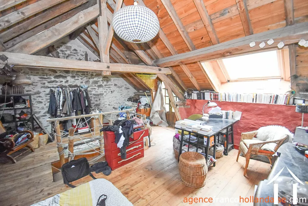 Huis met gastverblijf te koop chateauneuf la foret, limousin, Li1025 Afbeelding - 7