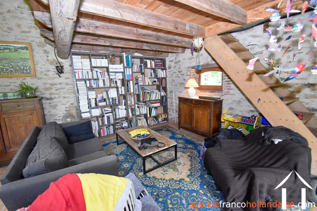Huis met gastverblijf te koop chateauneuf la foret, limousin, Li1025 Afbeelding - 4