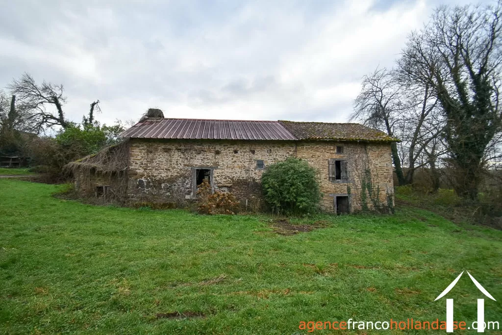Huis met gastverblijf te koop neuvic entier, limousin, Li1027 Afbeelding - 39
