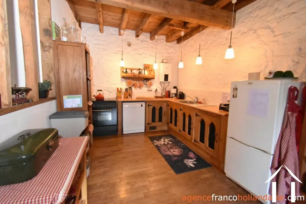 Woonhuis te koop , Li1032 Afbeelding - 25