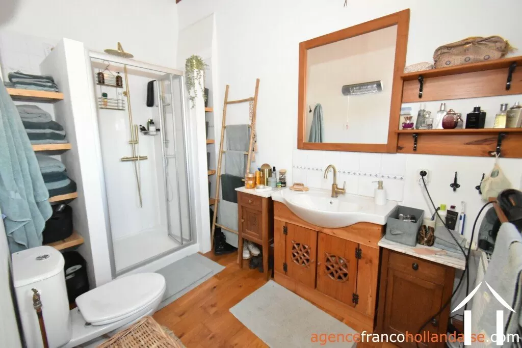 Woonhuis te koop , Li1032 Afbeelding - 11