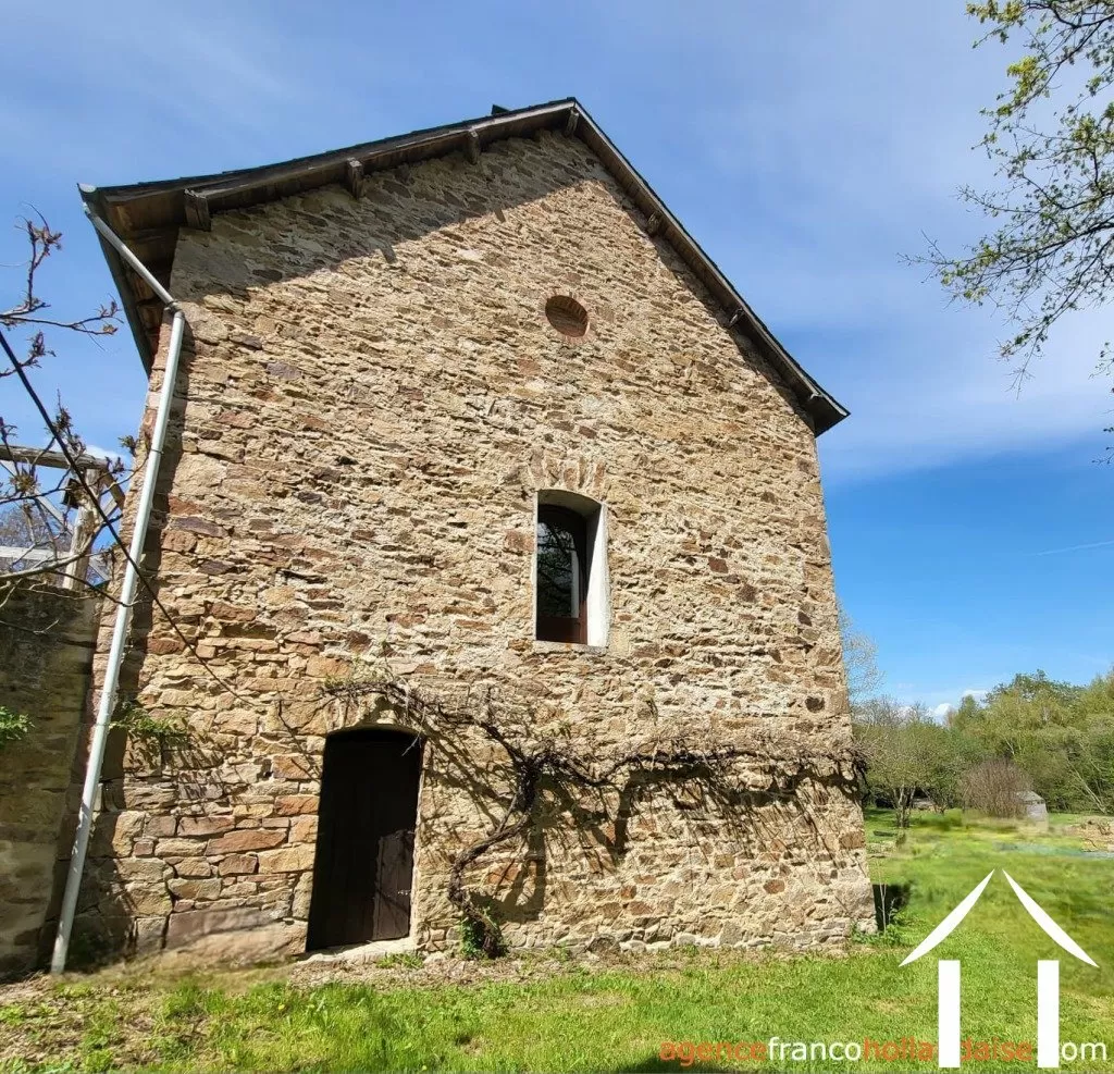 Woonhuis te koop chateau chervix, limousin, Li1032 Afbeelding - 48