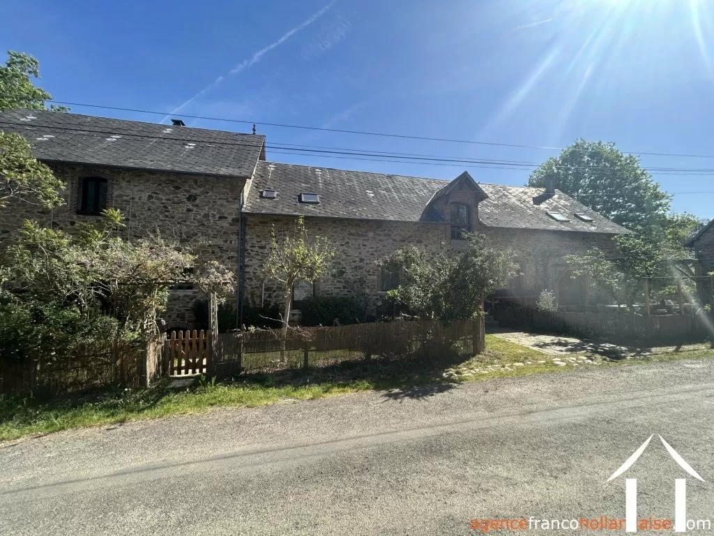 Woonhuis te koop chateau chervix, limousin, Li1032 Afbeelding - 42