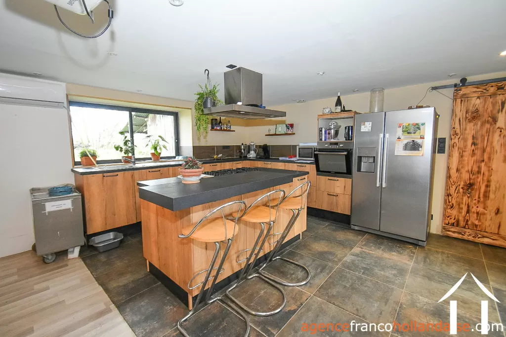 Woonhuis te koop la porcherie, limousin, Li1034 Afbeelding - 7