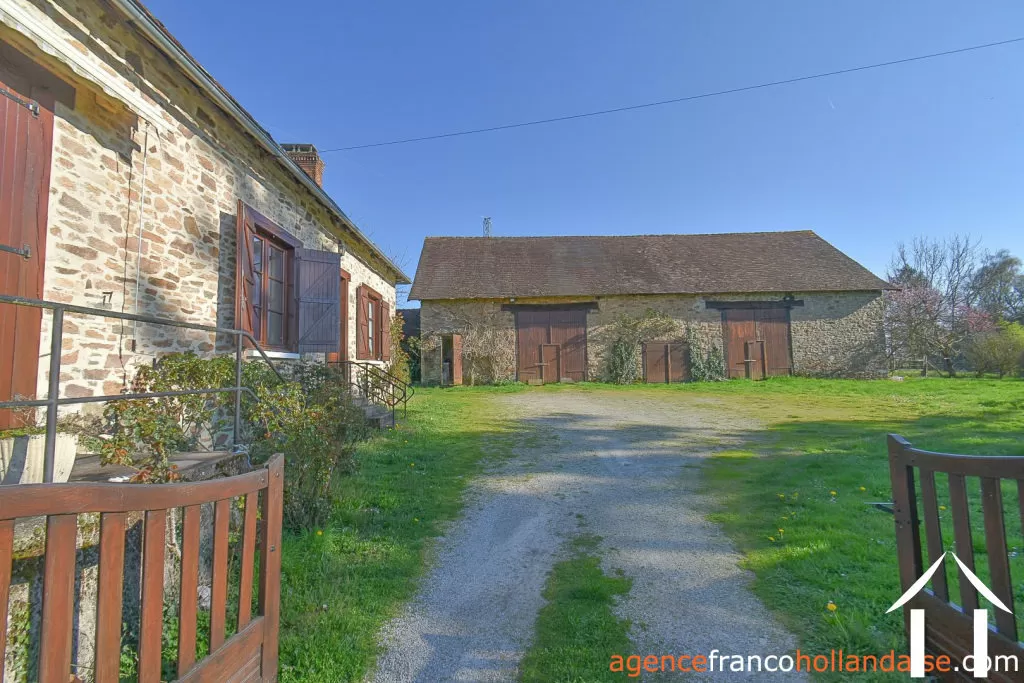 Bezit 1 hectare ++ te koop meuzac, limousin, Li1039 Afbeelding - 29