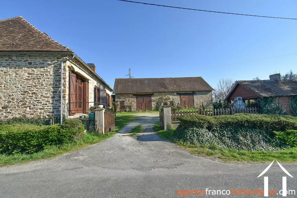 Bezit 1 hectare ++ te koop meuzac, limousin, Li1039 Afbeelding - 31