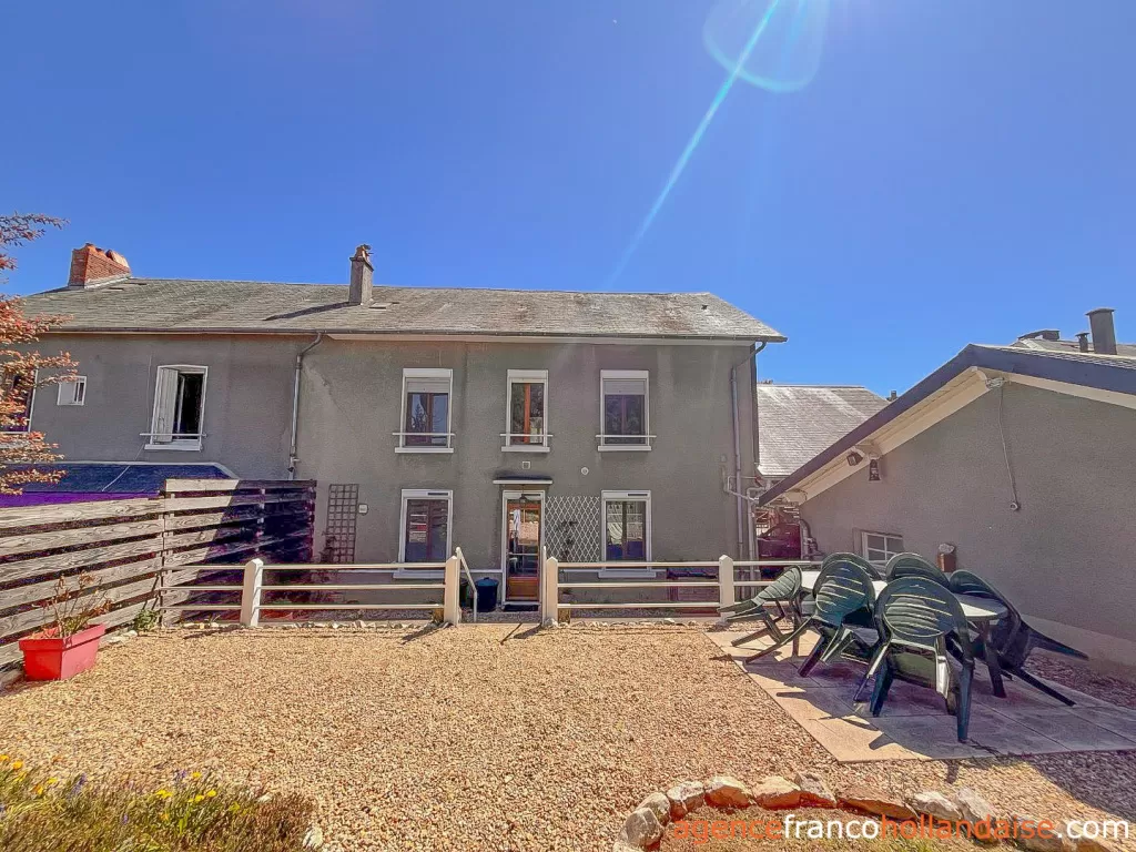 Dorpshuis te koop chateauneuf la foret, limousin, Li1043 Afbeelding - 11