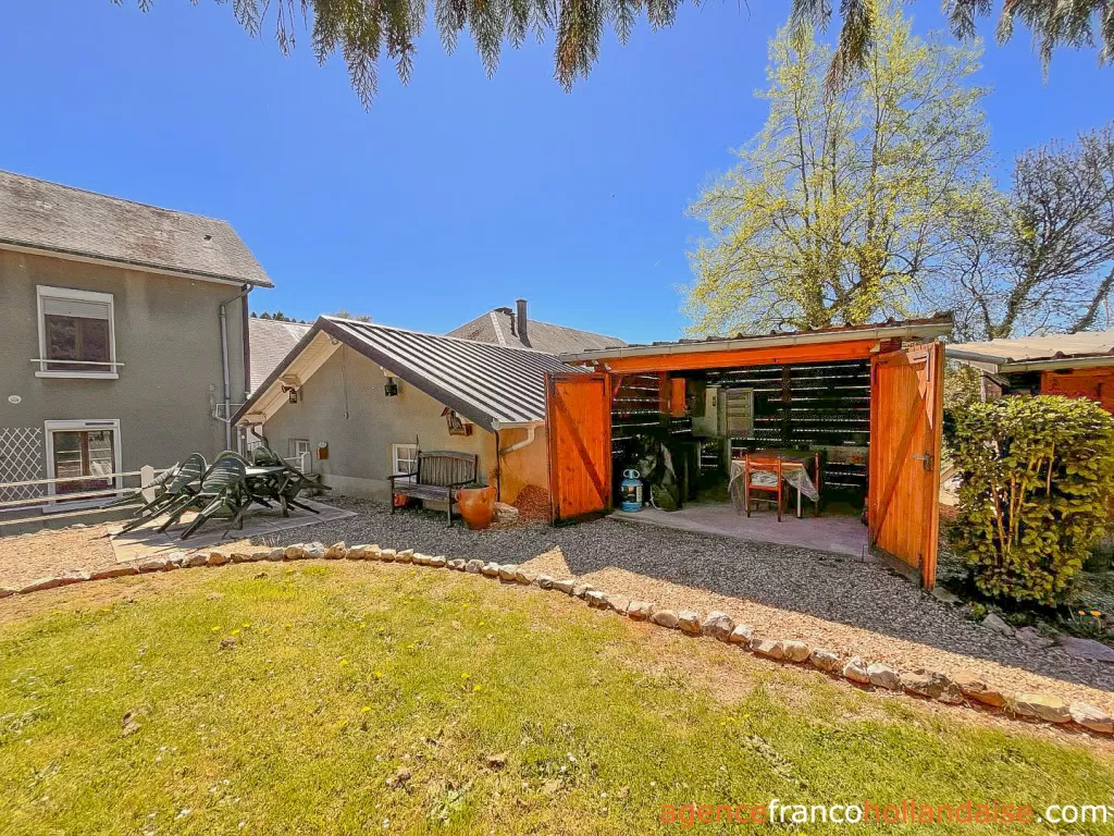 Dorpshuis te koop chateauneuf la foret, limousin, Li1043 Afbeelding - 24