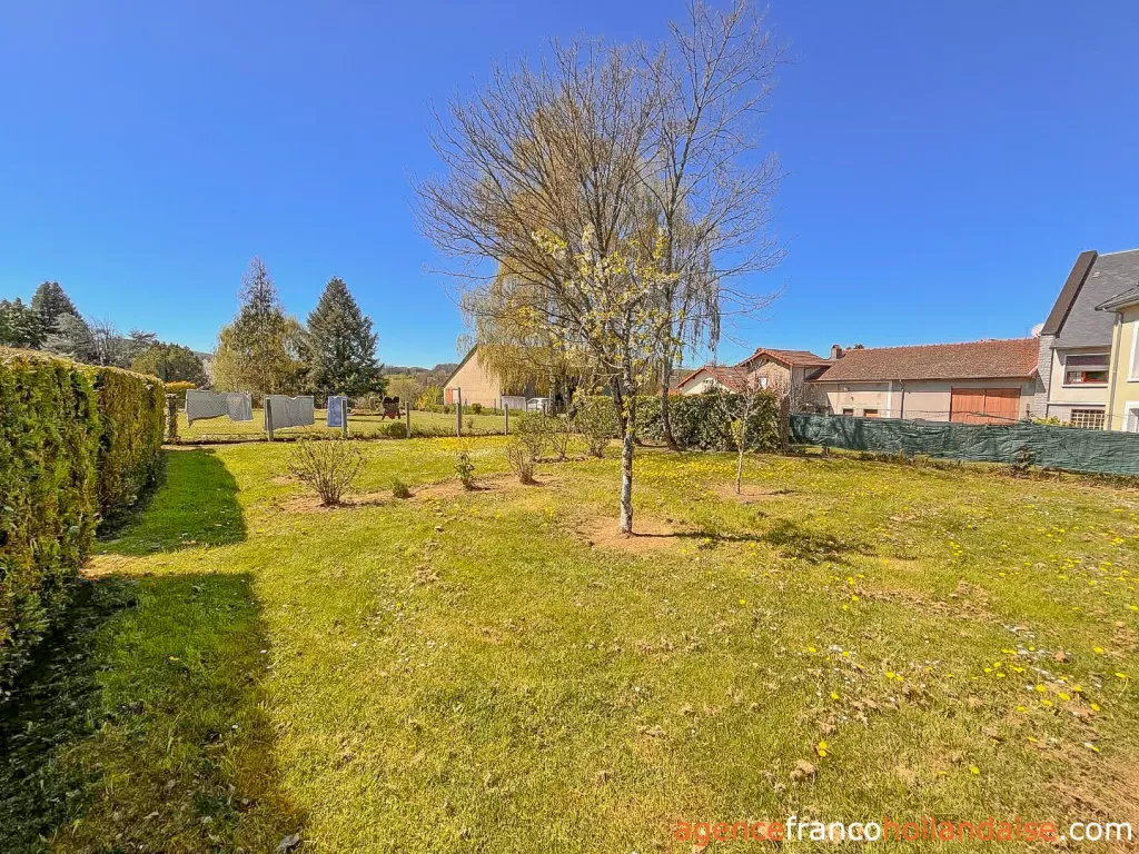 Dorpshuis te koop chateauneuf la foret, limousin, Li1043 Afbeelding - 27