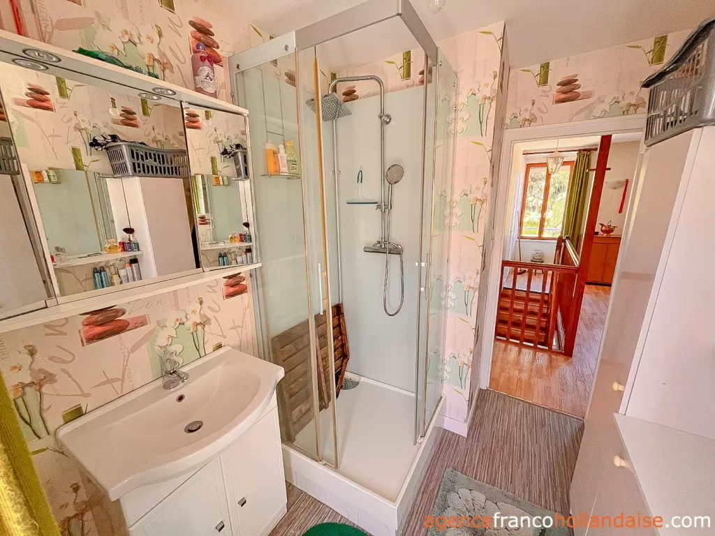 Dorpshuis te koop chateauneuf la foret, limousin, Li1043 Afbeelding - 20