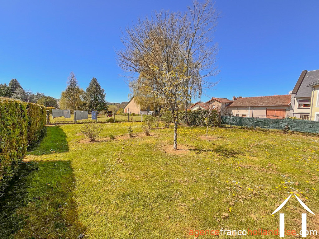 Dorpshuis te koop chateauneuf la foret, limousin, Li1045 Afbeelding - 27