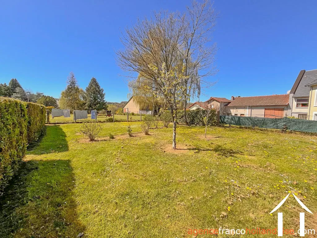 Dorpshuis te koop chateauneuf la foret, limousin, Li1045 Afbeelding - 27