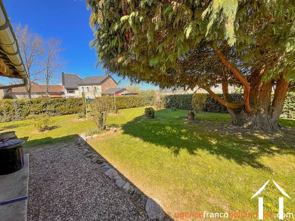 Dorpshuis te koop chateauneuf la foret, limousin, Li1045 Afbeelding - 28