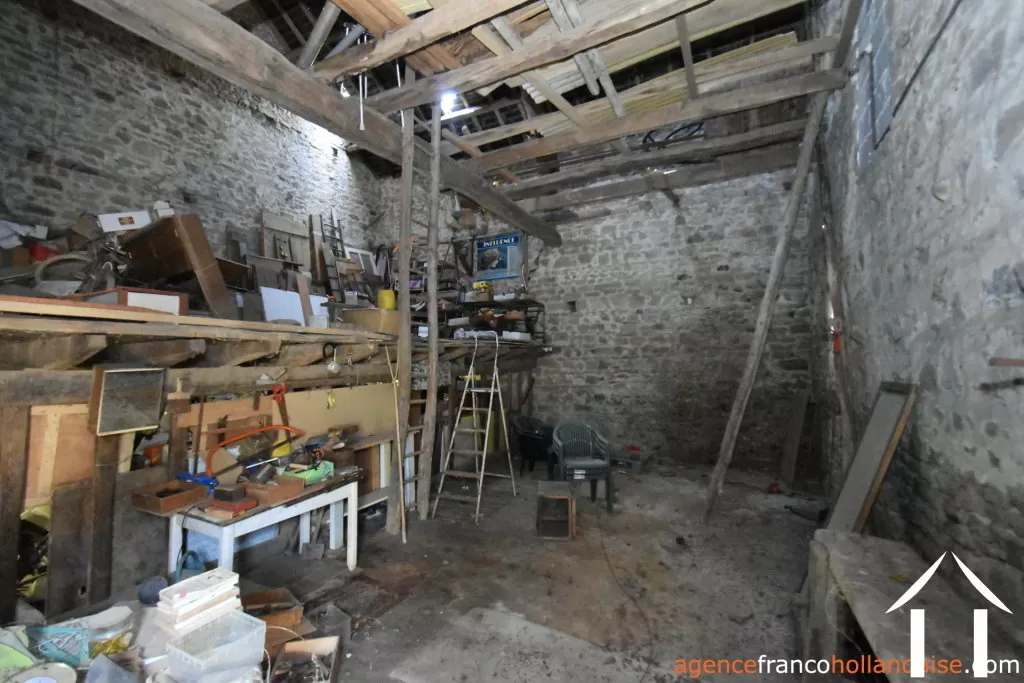 Woonhuis te koop , Li1046 Afbeelding - 24