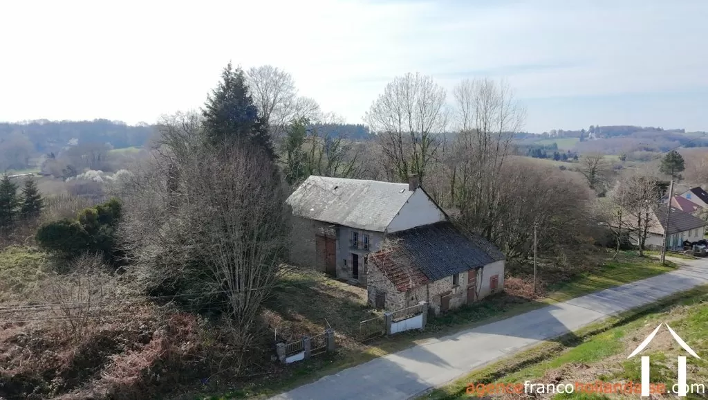 Woonhuis te koop , Li1046 Afbeelding - 1