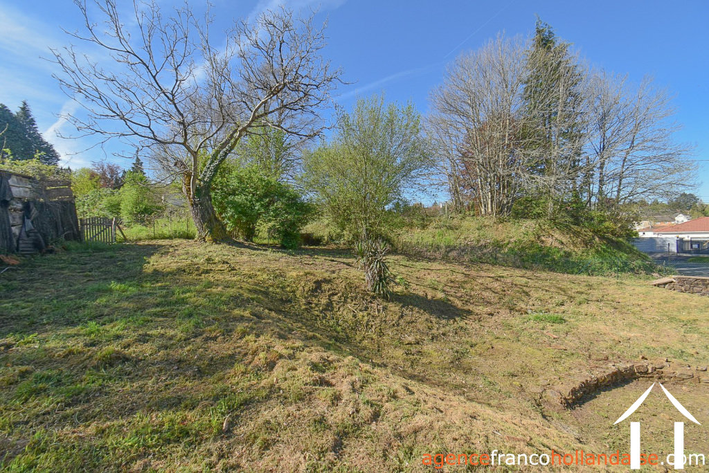 Woonhuis te koop chateauneuf la foret, limousin, Li1048 Afbeelding - 31