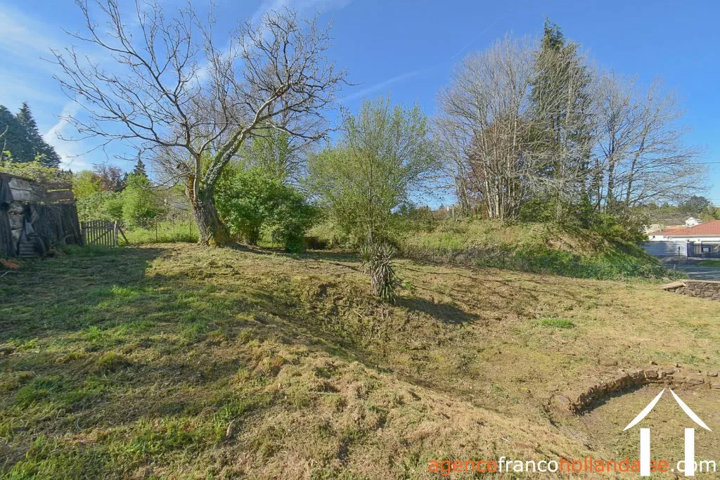 Woonhuis te koop chateauneuf la foret, limousin, Li1048 Afbeelding - 31