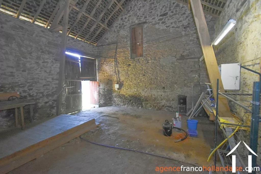 Woonhuis te koop chateauneuf la foret, limousin, Li1048 Afbeelding - 25