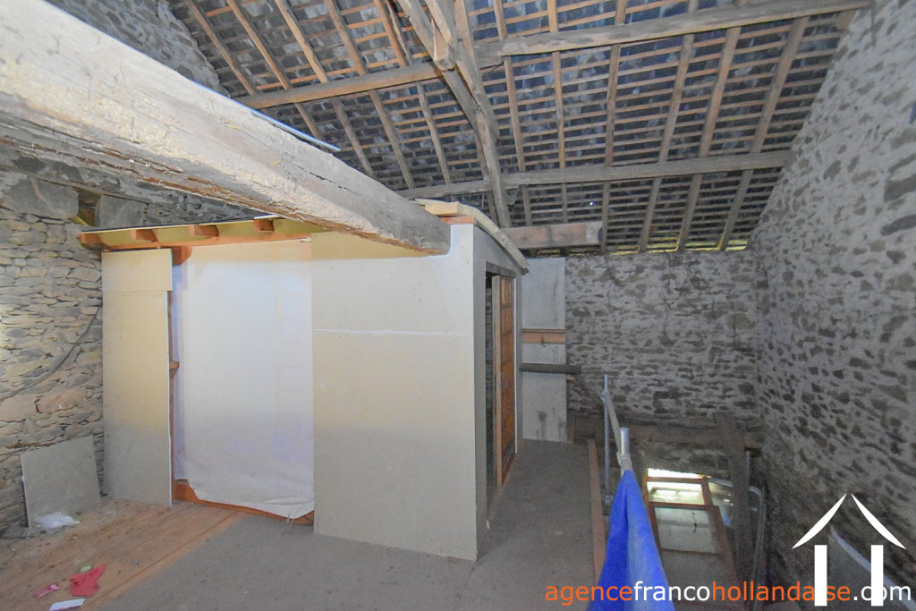 Woonhuis te koop chateauneuf la foret, limousin, Li1048 Afbeelding - 28