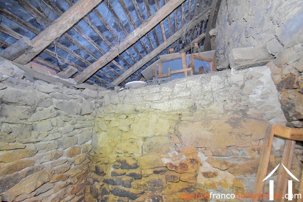 Woonhuis te koop chateauneuf la foret, limousin, Li1048 Afbeelding - 38