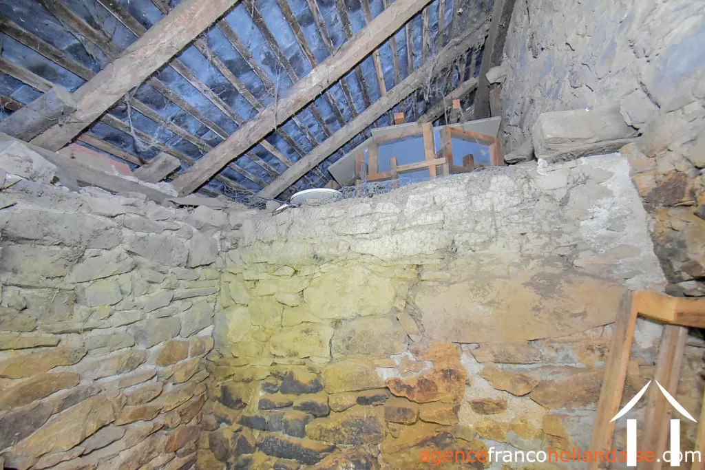 Woonhuis te koop chateauneuf la foret, limousin, Li1048 Afbeelding - 38