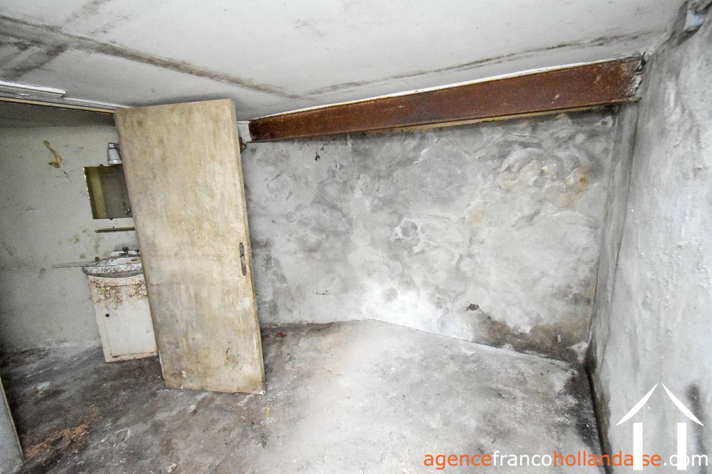 Dorpshuis te koop chateauneuf la foret, limousin, Li1050 Afbeelding - 9