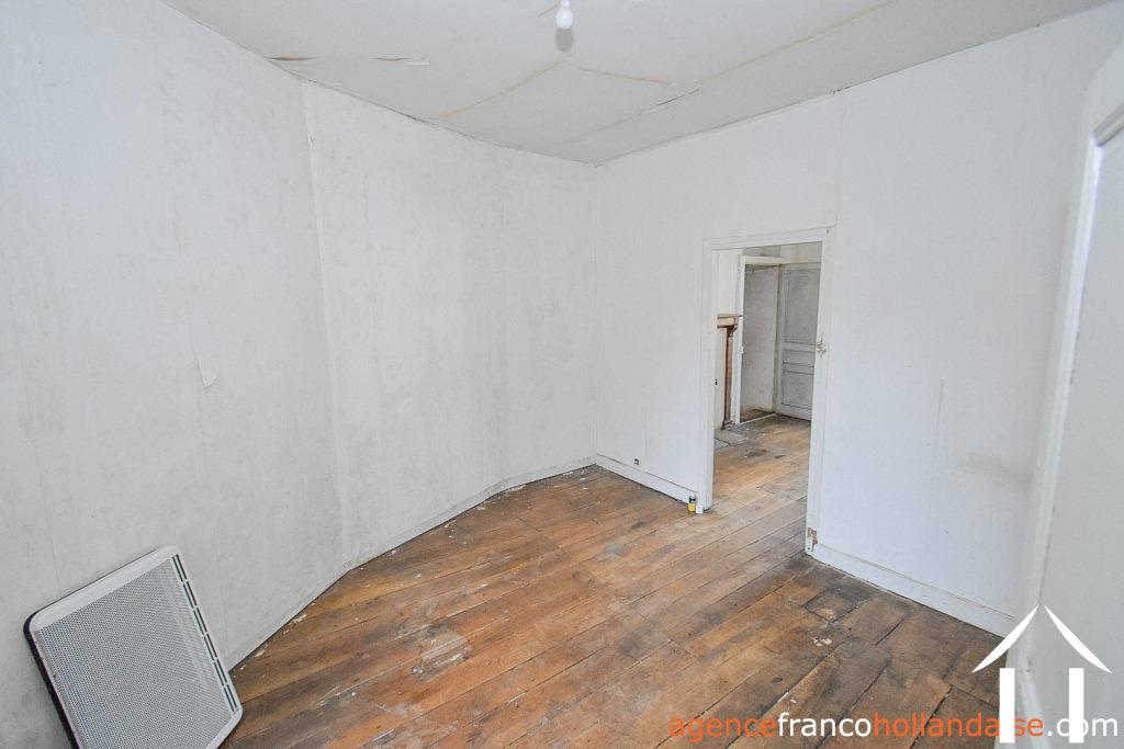 Dorpshuis te koop chateauneuf la foret, limousin, Li1050 Afbeelding - 18