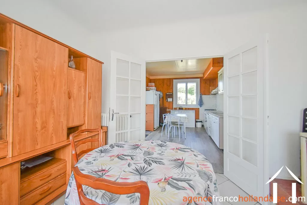 Dorpshuis te koop chamberet, limousin, Li1053 Afbeelding - 9