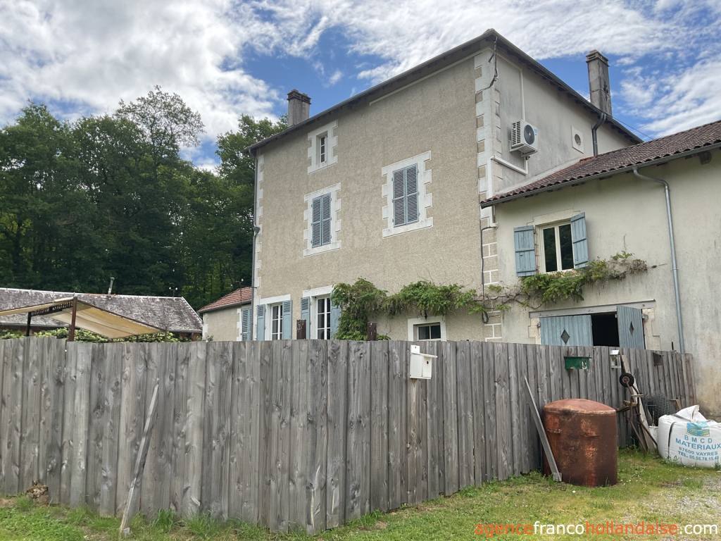 Huis met gastverblijf te koop rochechouart, limousin, Li1054 Afbeelding - 70