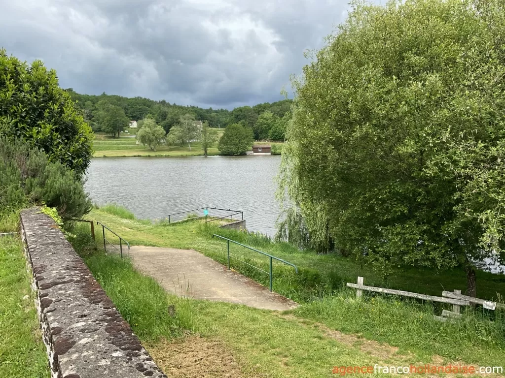 Huis met gastverblijf te koop rochechouart, limousin, Li1054 Afbeelding - 73